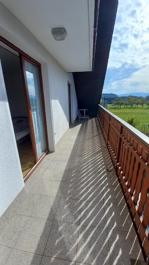Draga - 2 Bedroom Apartment Tržič Eksteriør bilde